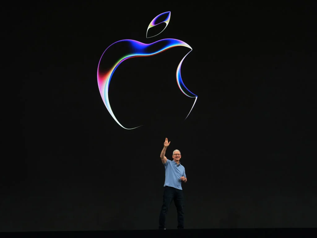 cook-succession-hfo-superJumbo-1024x768 Tim Cook to Step Down as Apple CEO, John Ternus Named Next Leader of Tech Giant