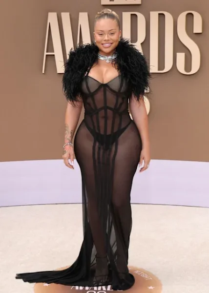 e25f272b65bac57da27c70cca3010626-428x600 Best, Worst and Most Oops Moments Highlight 2026 BET Awards