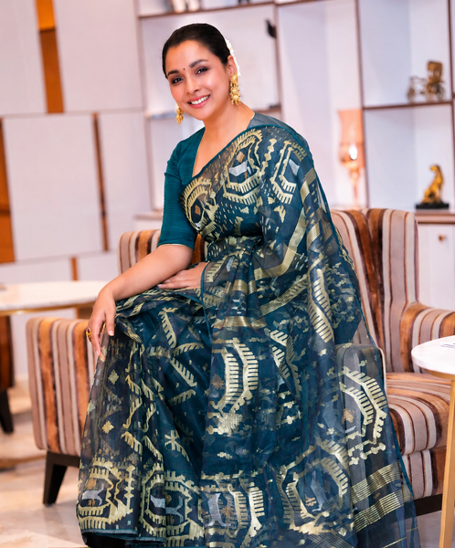Runa Khan new film: Runa Khan Begins Shooting for Haor-Based Film ‘Jolpobon’