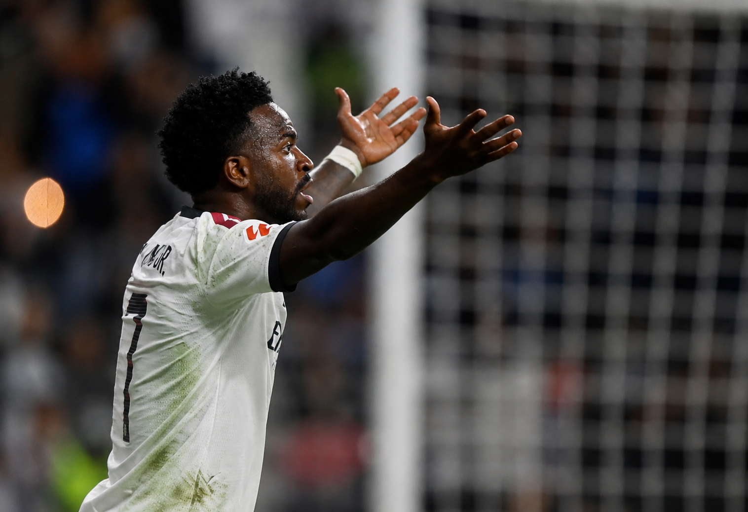 Mourinho Vinicius Jr. bullying: Mourinho Says Vinicius Jr. Is Being Bullied After Real Madrid Win