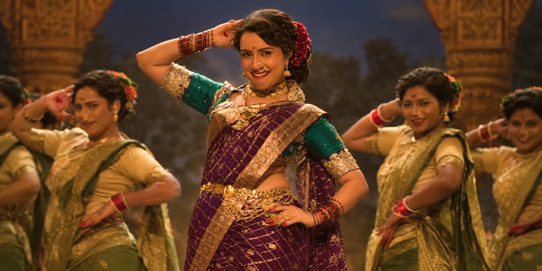 Shraddha Kapoor’s ‘Eetha’ Trailer Strikes a Chord, Fans Hail Her Lavani Dancer Transformation